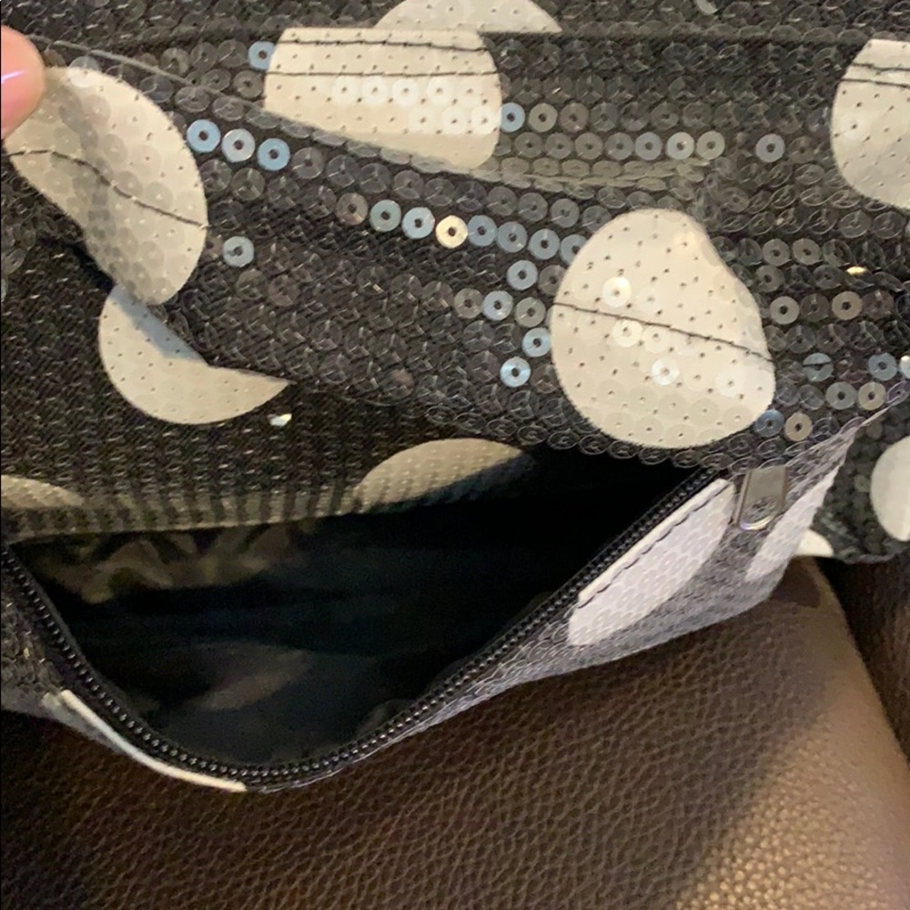 Authentic! Minnie sequin backpack - Picture 11 of 11